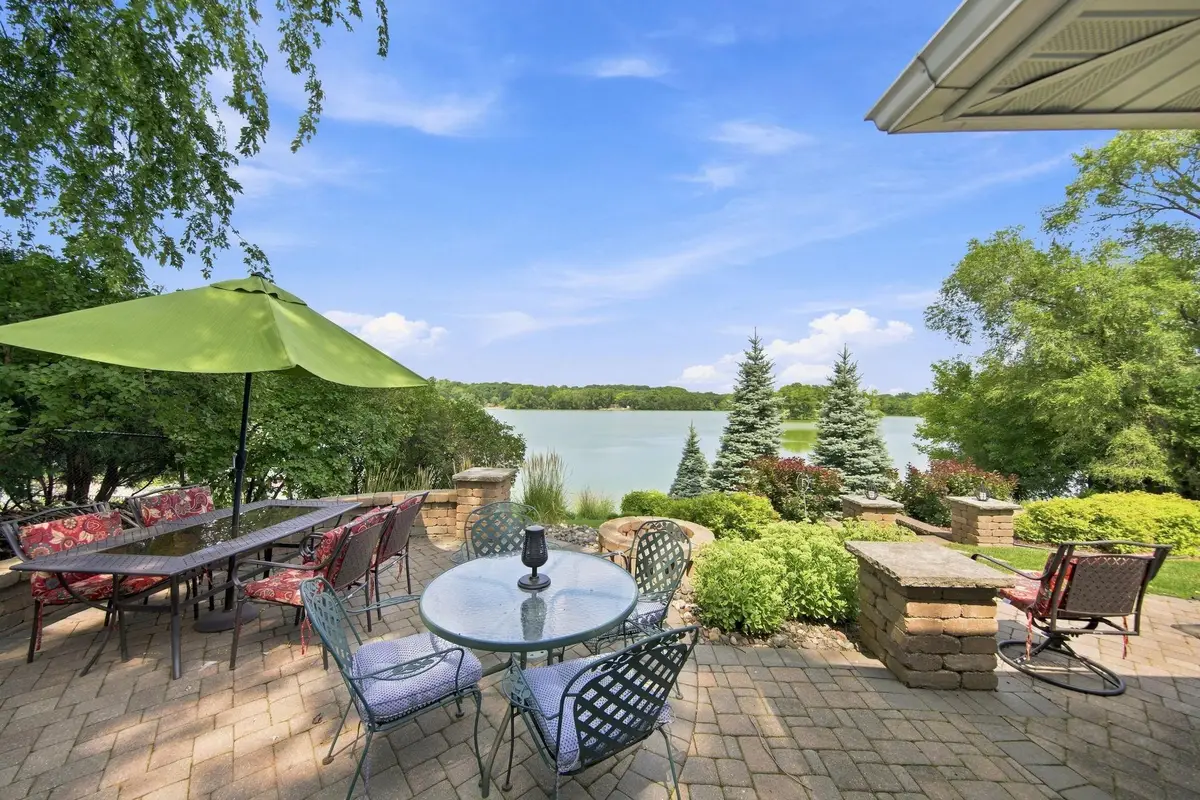 2501 Silver Lane Ne, Saint Anthony, MN 55421 - #1