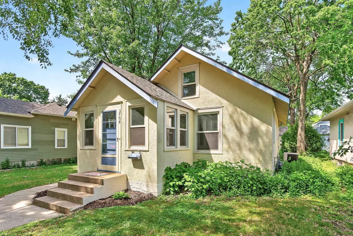 3704 38th Avenue S, Minneapolis, MN 55406 - #1
