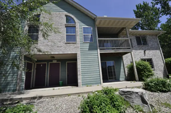 1826 Deerhaven Lane Ne #15, Rochester, MN 55906