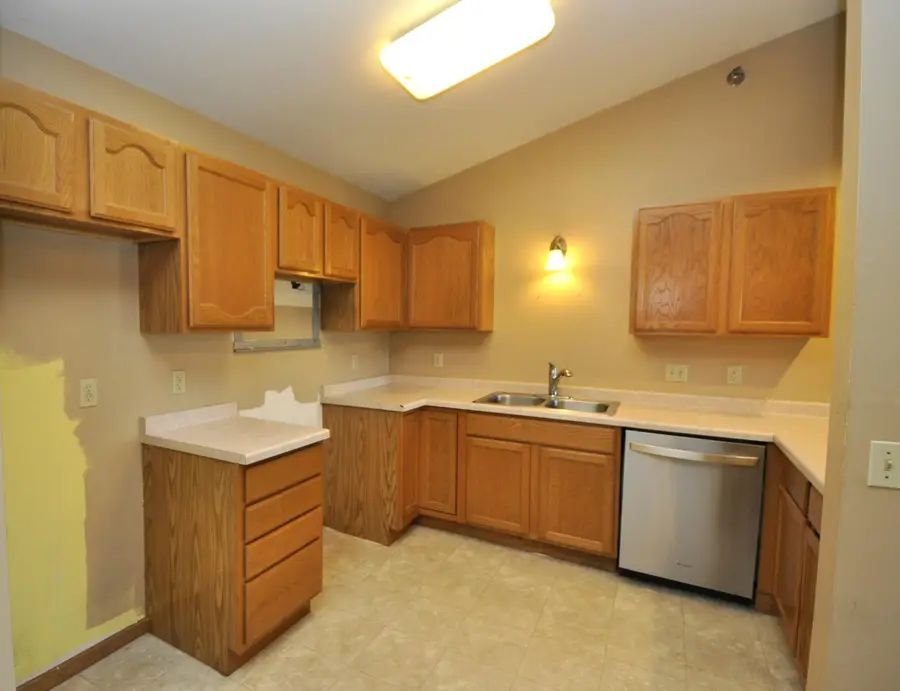 1826 Deerhaven Lane Ne #15, Rochester, MN 55906 - #3