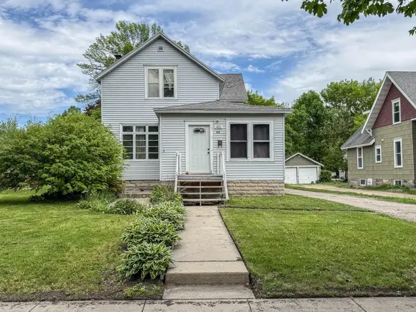 409 9th Street Sw, Willmar, MN 56201