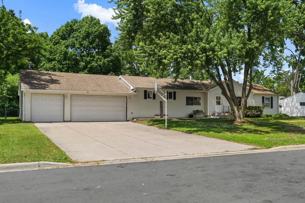 8644 4th Avenue S, Bloomington, MN 55420 - #1