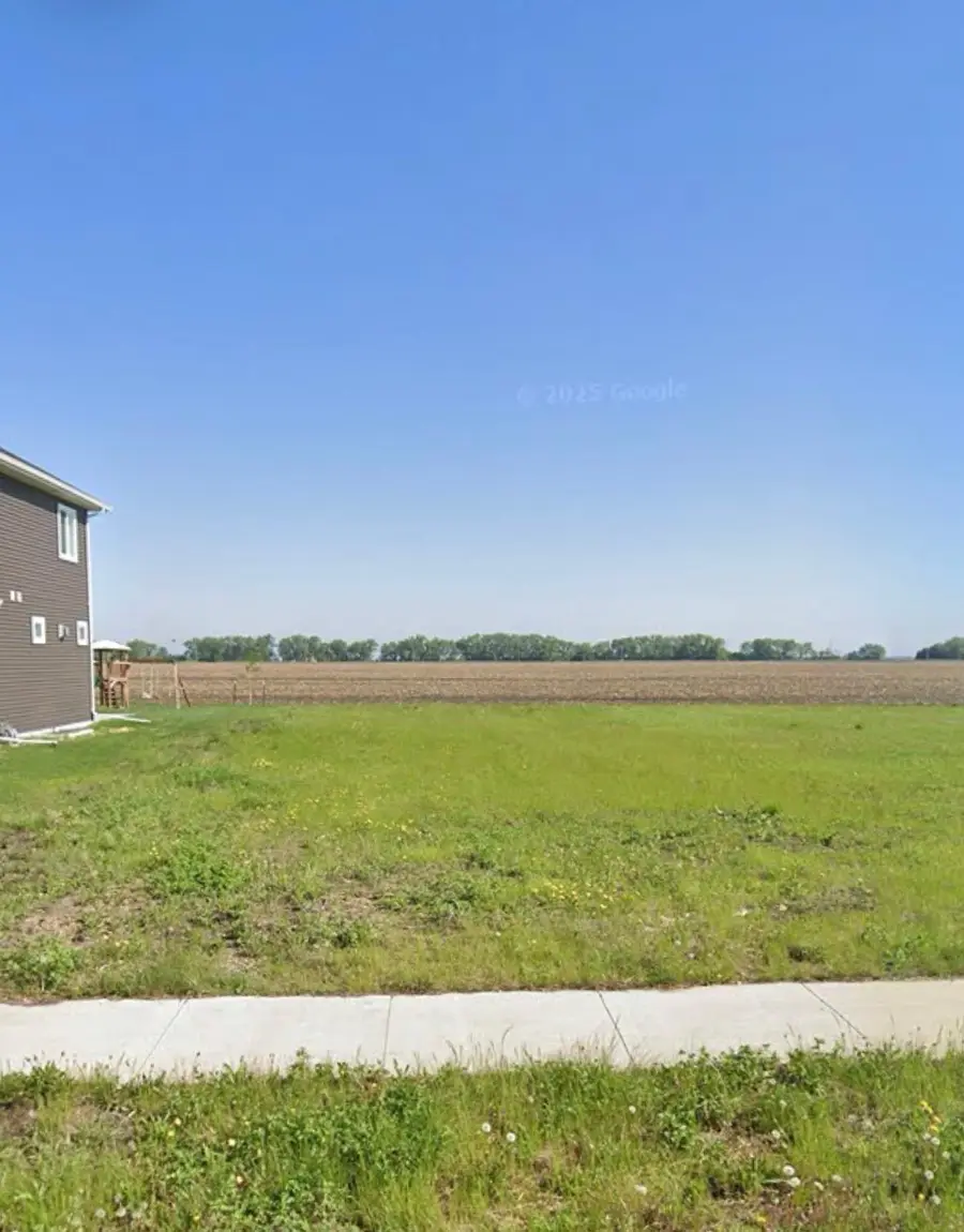 1528 6th Avenue Ne, Dilworth, MN 56529 - #2