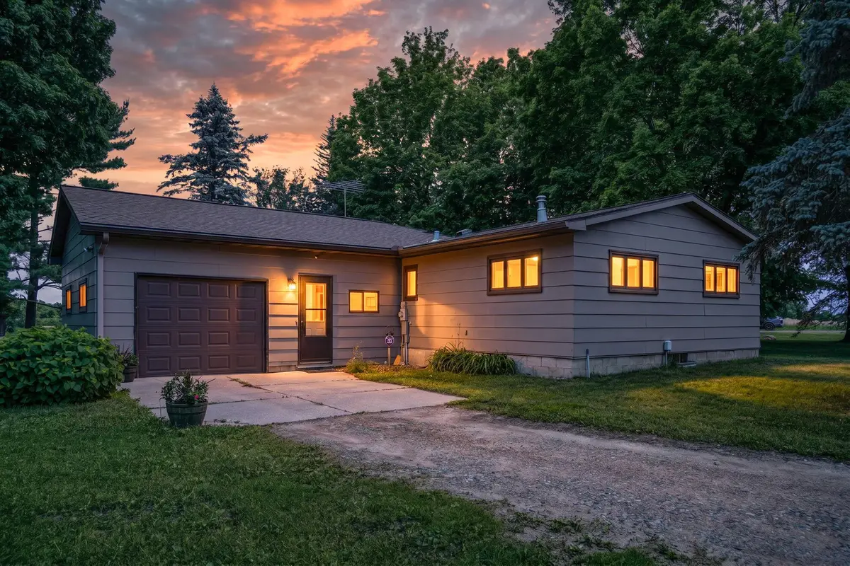 49450 Government Road, Rush City, MN 55069 - #1