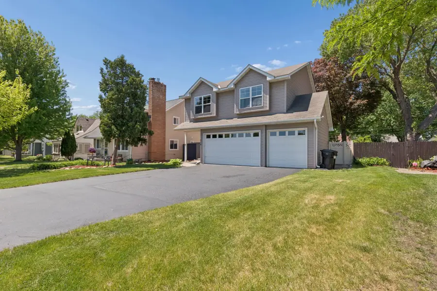 634 6th Avenue S, Hopkins, MN 55343 - #2