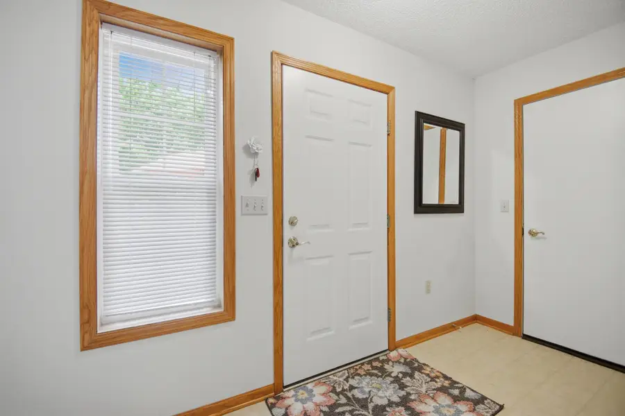 1906 Oak Tree Lane #D, Austin, MN 55912 - #3