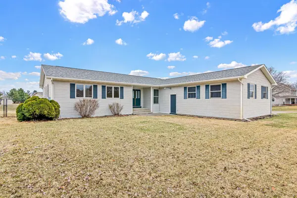 17213 Van Buren Street Ne, Ham Lake, MN 55304