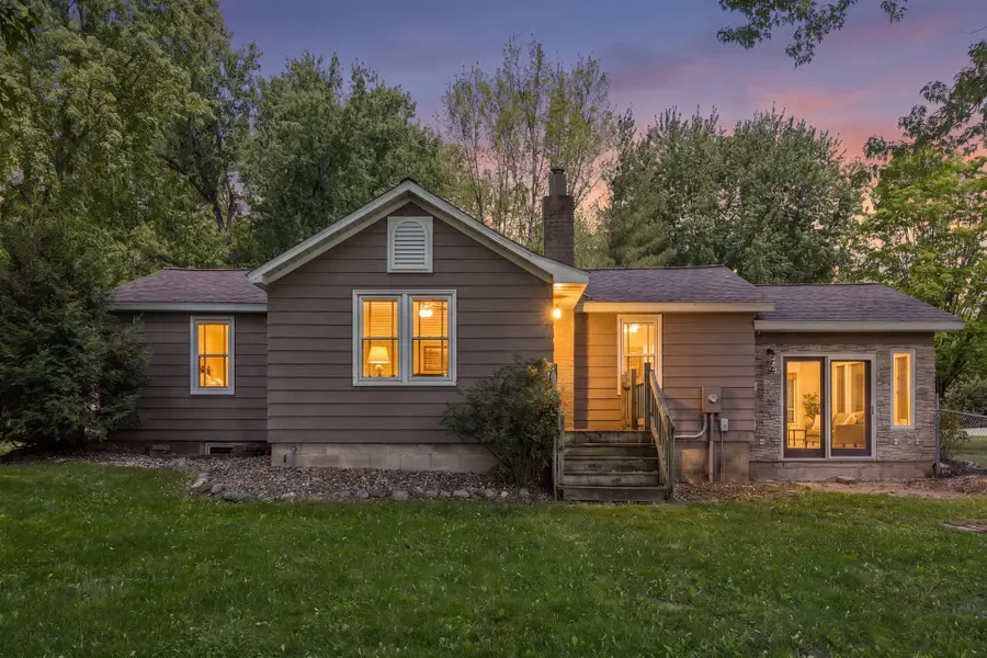 9535 Shady Oak Drive, Chaska, MN 55318 - #2