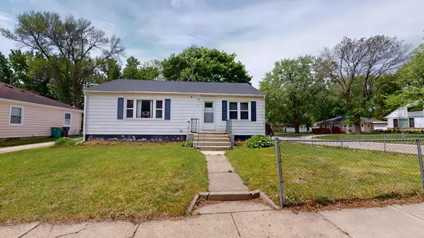 917 Valley Avenue, Albert Lea, MN 56007