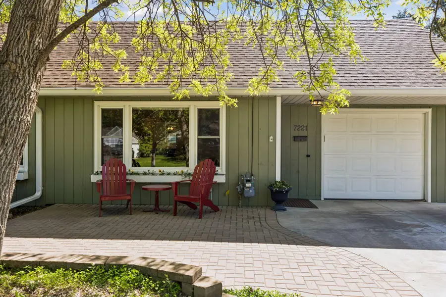 7221 10th Avenue S, Richfield, MN 55423 - #2