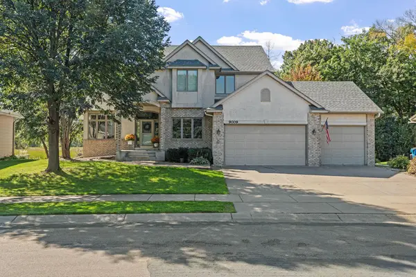 9009 Zanzibar Lane N, Maple Grove, MN 55311