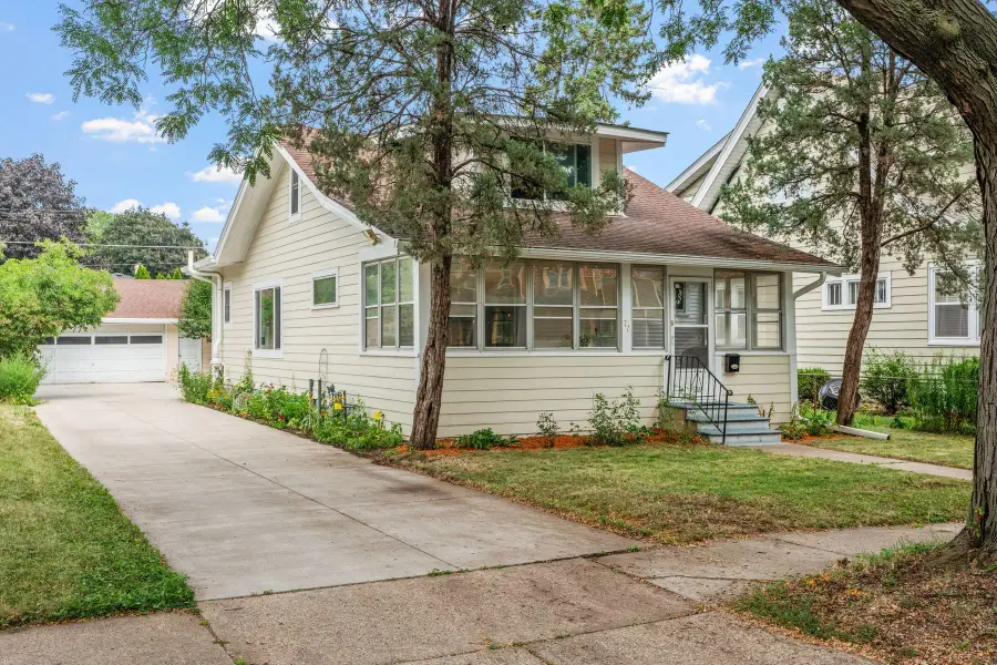77 Stevens Street E, Saint Paul, MN 55107 - #2