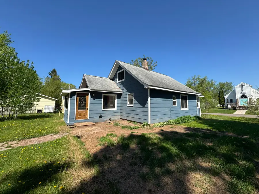 3939 Maple Street, Kettle River, MN 55757 - #3