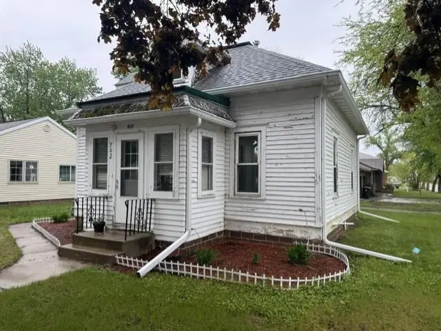 702 3rd Avenue, Mountain Lake, MN 56159 - #1