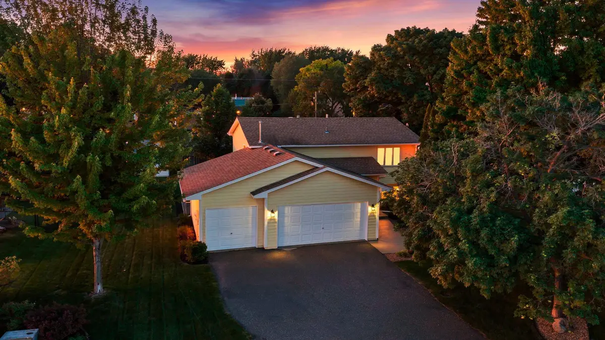 11721 Colorado Avenue N, Champlin, MN 55316 - #1