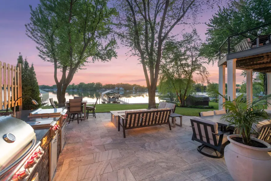 511 N Shore Drive, Waverly, MN 55390 - #2