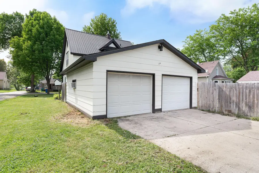 443 N Pine Avenue, Owatonna, MN 55060 - #3