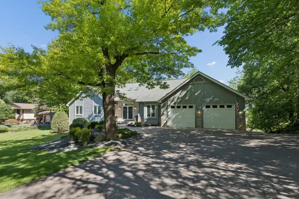 1807 Timberline Trail, Minnetonka, MN 55305