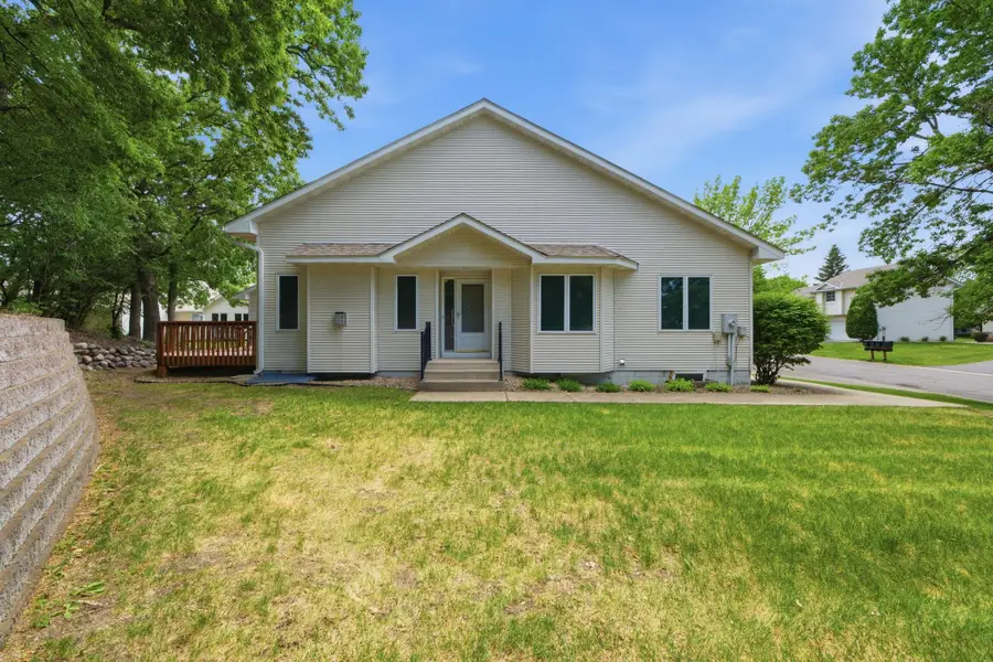 815 Wescott Square, Eagan, MN 55123 - #2