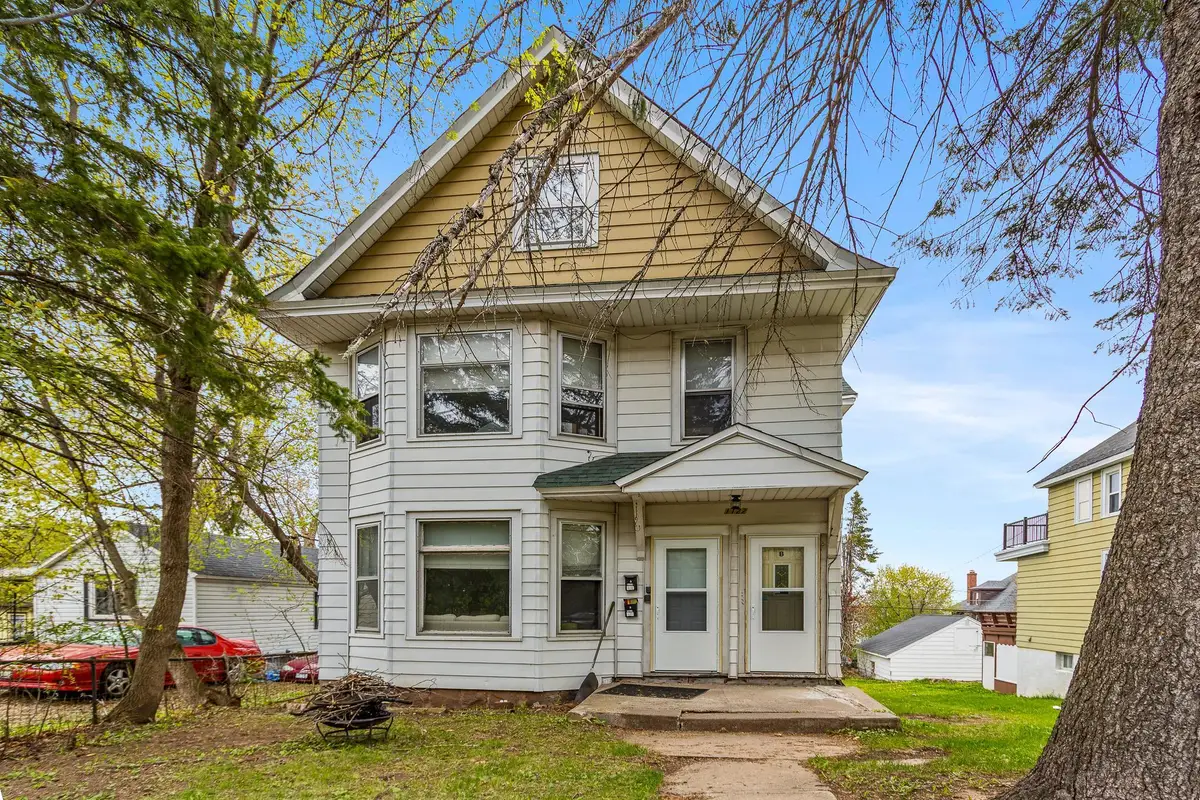1122 E 5th Street, Duluth, MN 55805 - #1