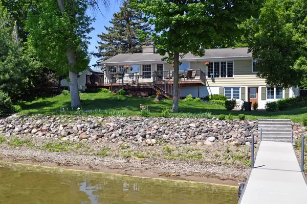11835 302nd Street, Chisago City, MN 55013