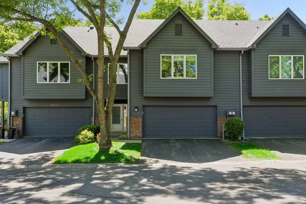 2228 Sherwood Court, Minnetonka, MN 55305
