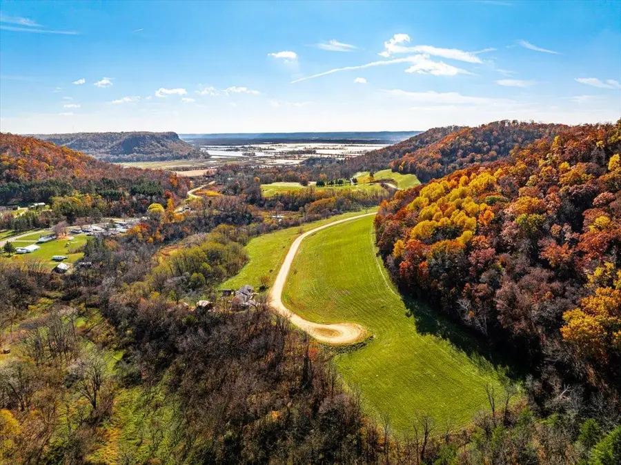 S1541 Shawnee Drive, Alma, WI 54610 - #3