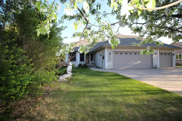 1524 Creek Lane, Northfield, MN 55057