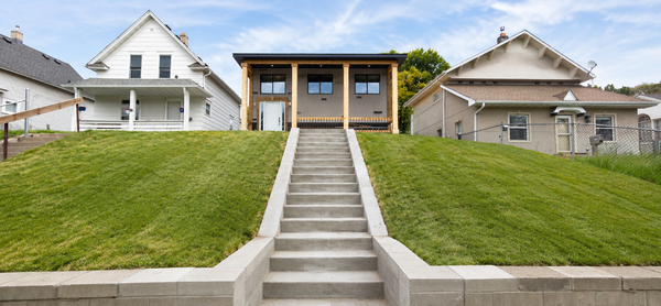 1319 Minnehaha Avenue E, North Saint Paul, MN 55106