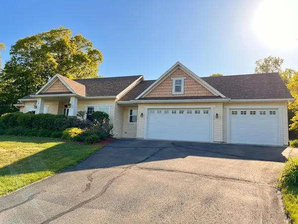 5638 Garden Hills Lane, Saint Cloud, MN 56301