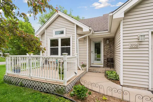 3996 Woodview Drive, Vadnais Heights, MN 55127