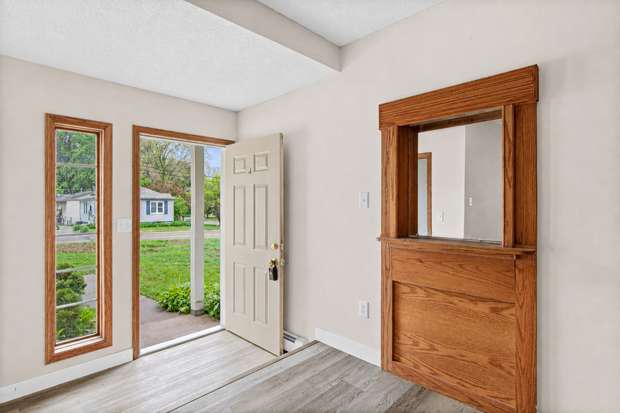 6262 7th Street N, Oakdale, MN 55128 - #2