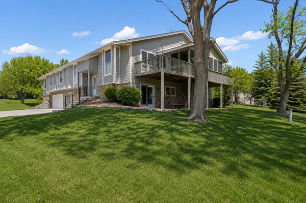 13746 84th Place N, Maple Grove, MN 55369