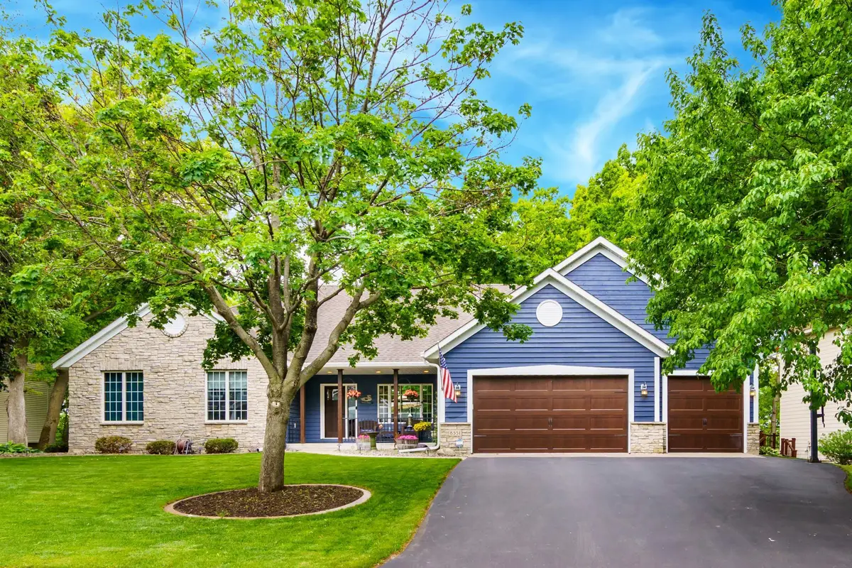 8551 Summit Oaks Bay, Savage, MN 55378 - #1