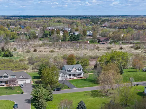 2723 174th Avenue Ne, Andover, MN 55304