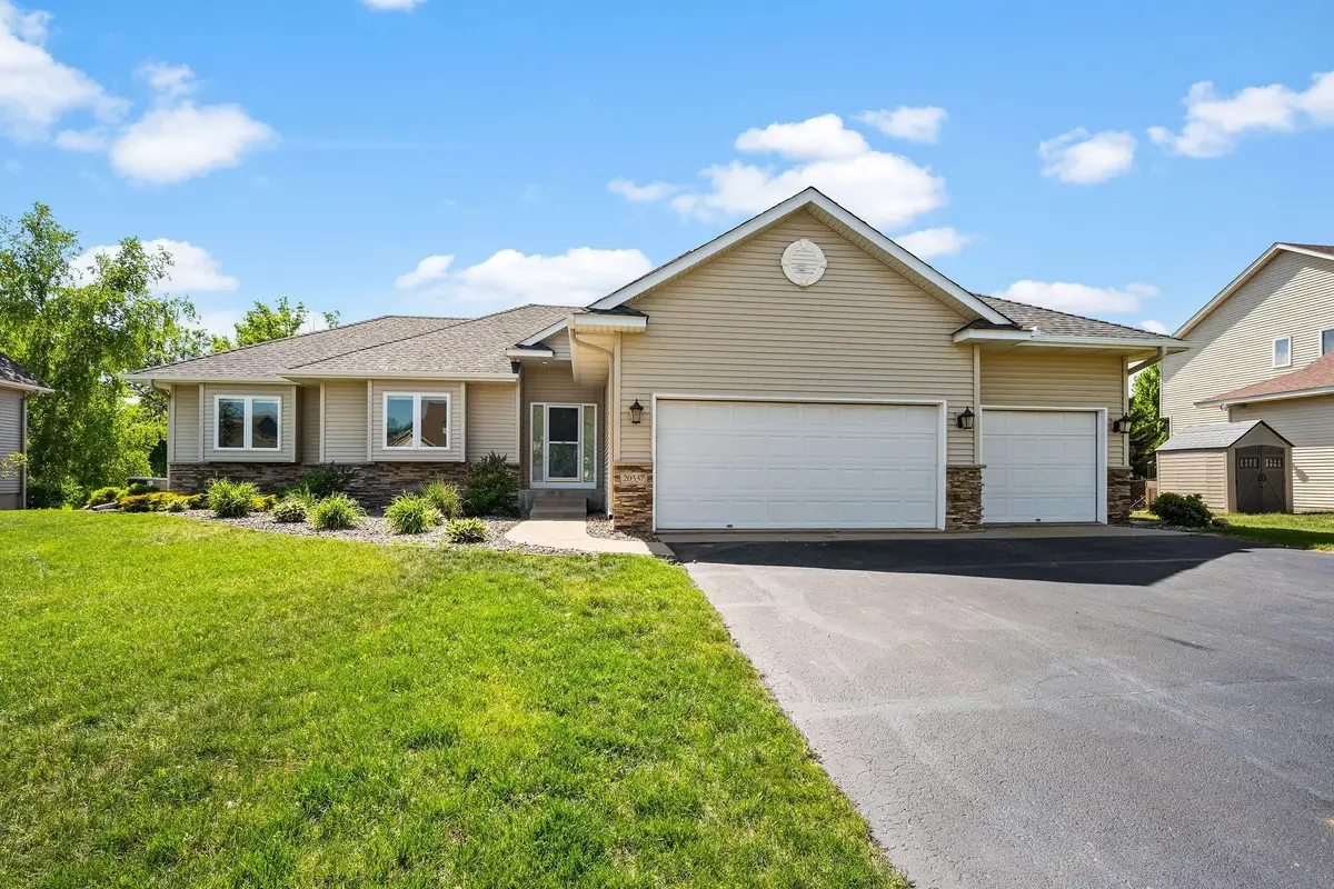 20337 Ipava Avenue, Lakeville, MN 55044 - #1
