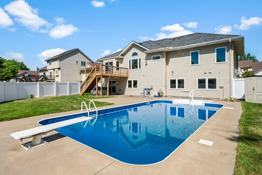 20337 Ipava Avenue, Lakeville, MN 55044 - #2