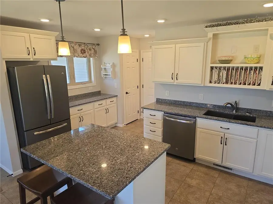 698 Westland Lane, New London, MN 56273 - #3