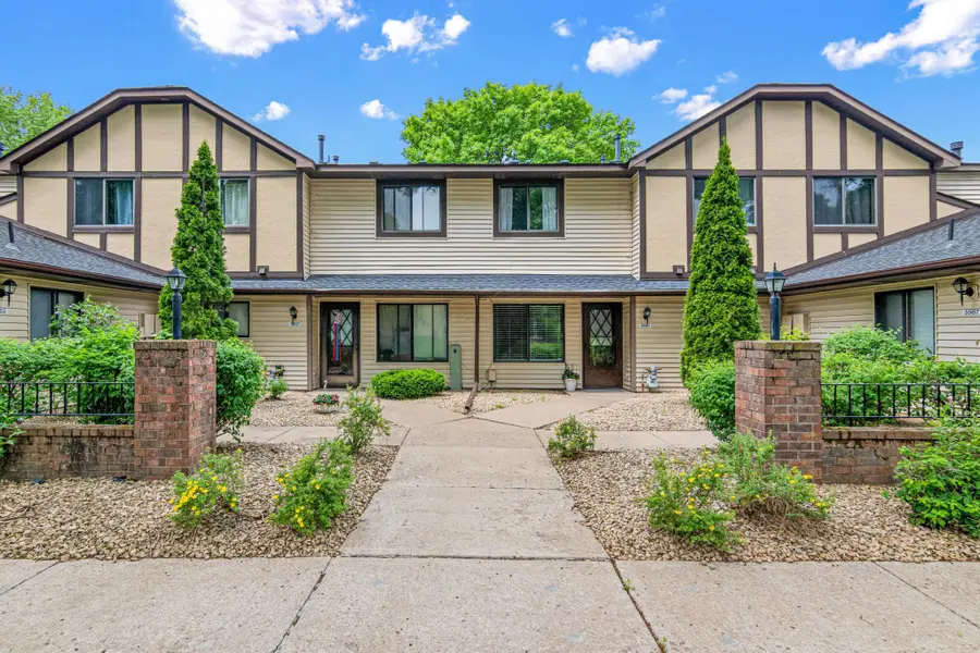 5961 Dellwood Avenue, Shoreview, MN 55126 - #2