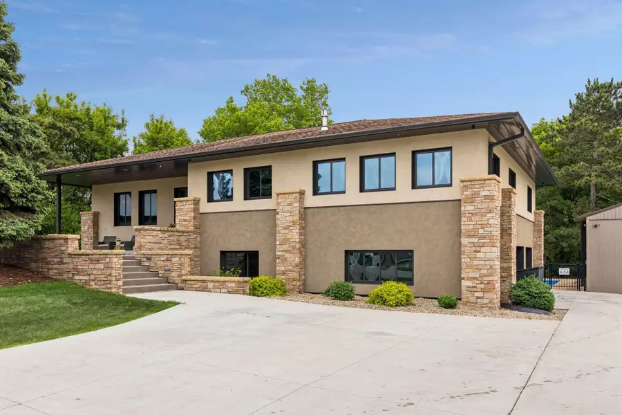 2900 Skyline Drive, Eagan, MN 55121 - #3