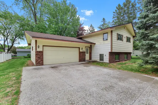 7738 Emerson Avenue N, Brooklyn Park, MN 55444