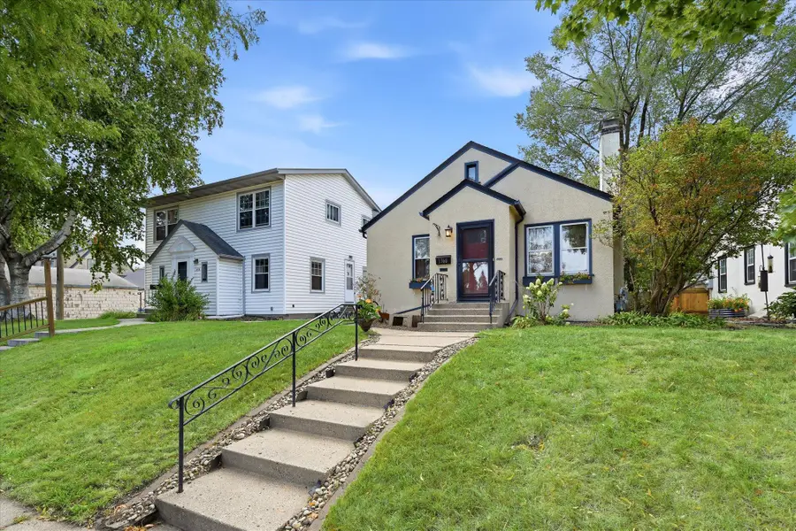 1360 Hartford Avenue, Saint Paul, MN 55116 - #2