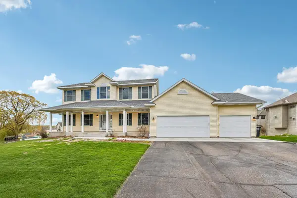 2608 Sandterra Circle, White Bear Twp, MN 55110