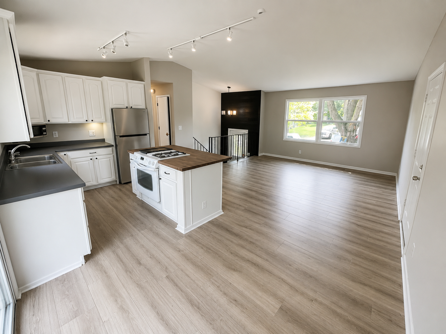 4653 152nd Court, Apple Valley, MN 55124 - #3