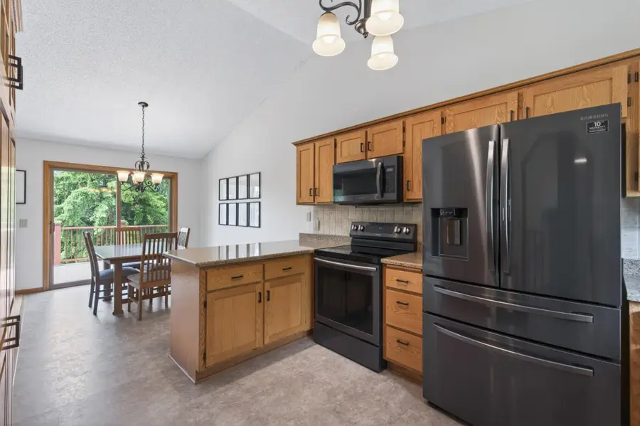 7854 Isleton Avenue S, Cottage Grove, MN 55016 - #3