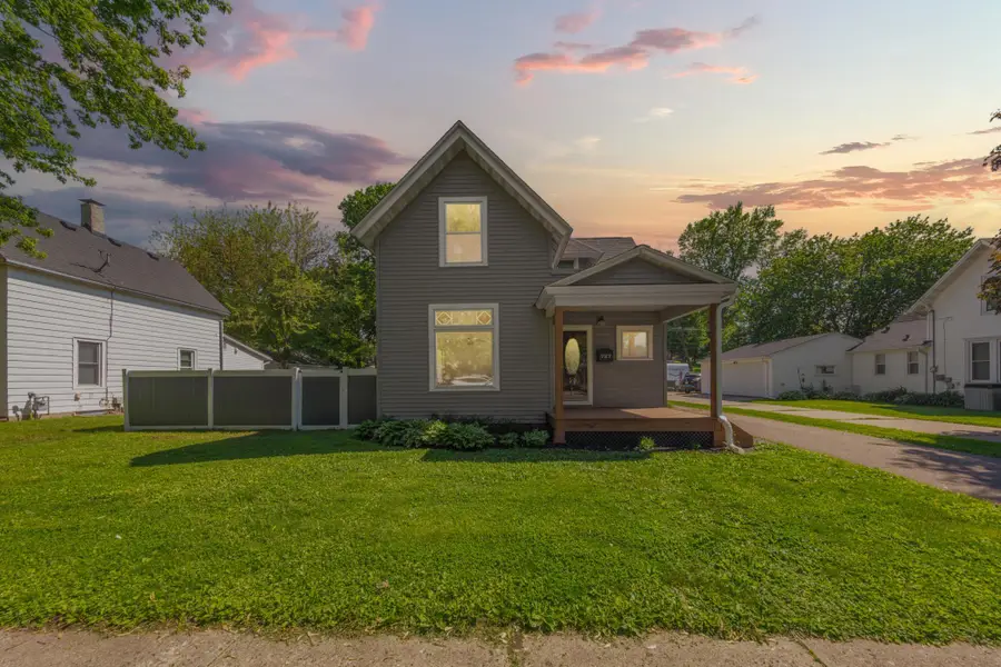 727 Division Street W, Faribault, MN 55021 - #2