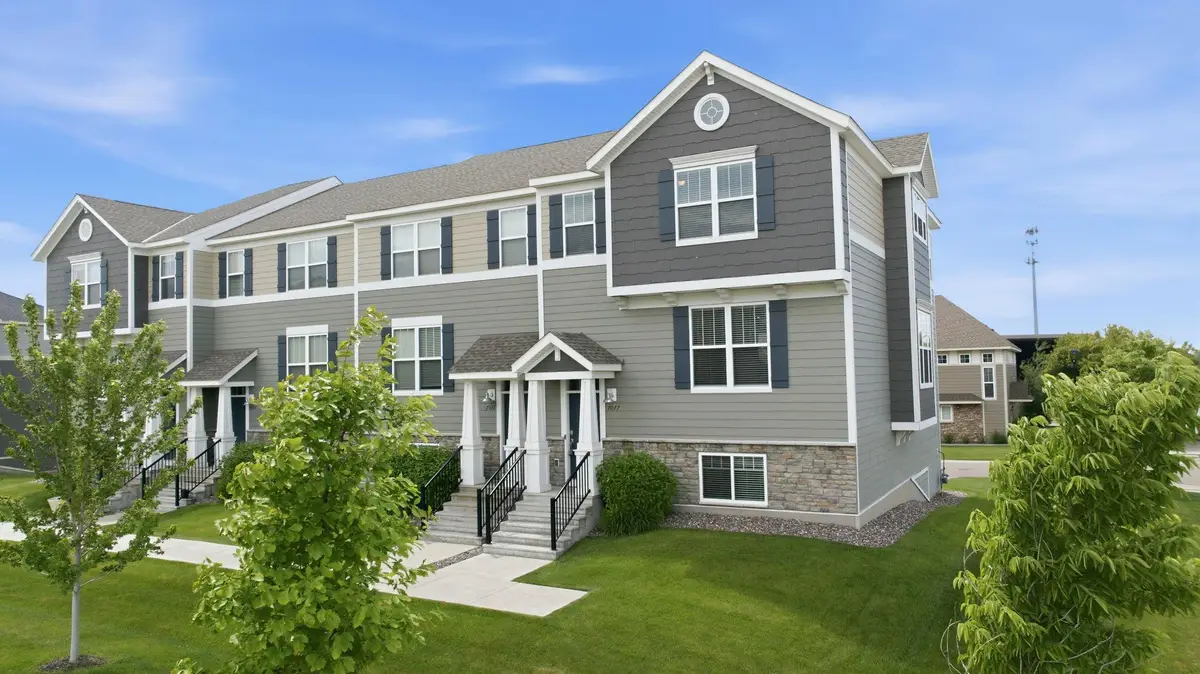7077 Rice Creek Place Ne, Fridley, MN 55432 - #1