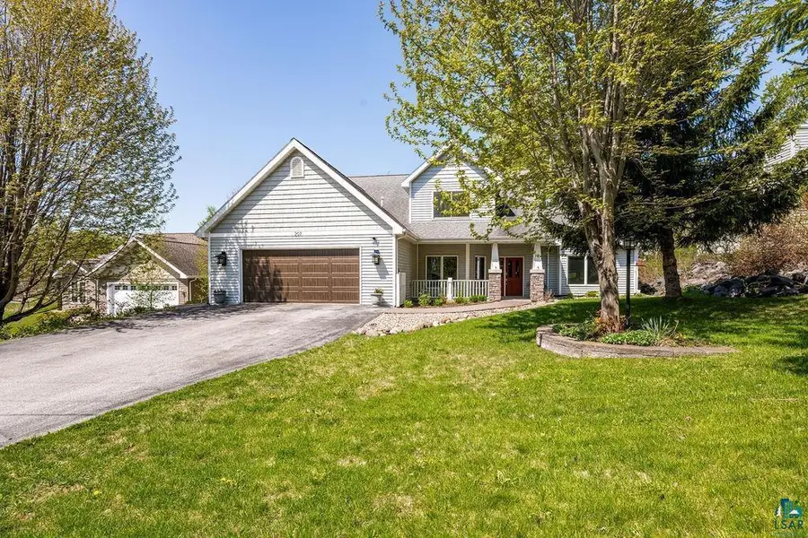 207 S 2nd Avenue, Proctor, MN 55810 - #2