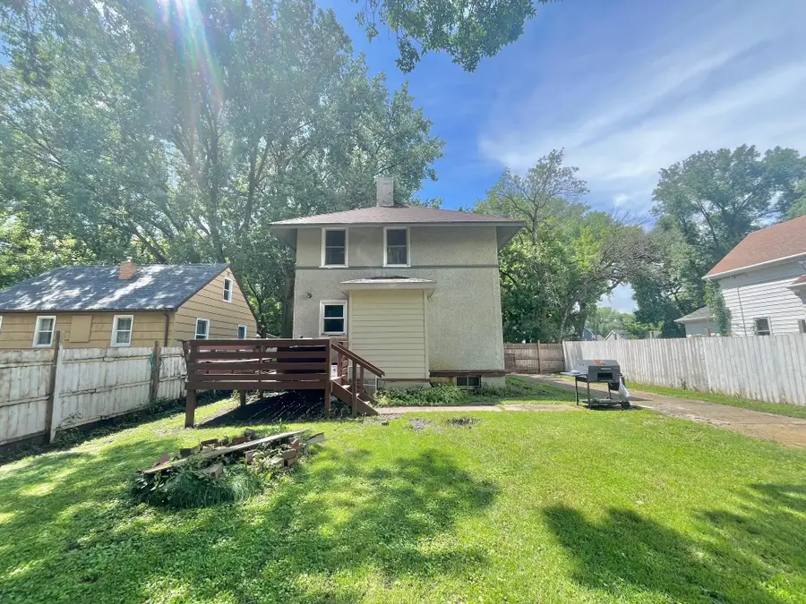611 16th Street Sw, Willmar, MN 56201 - #3