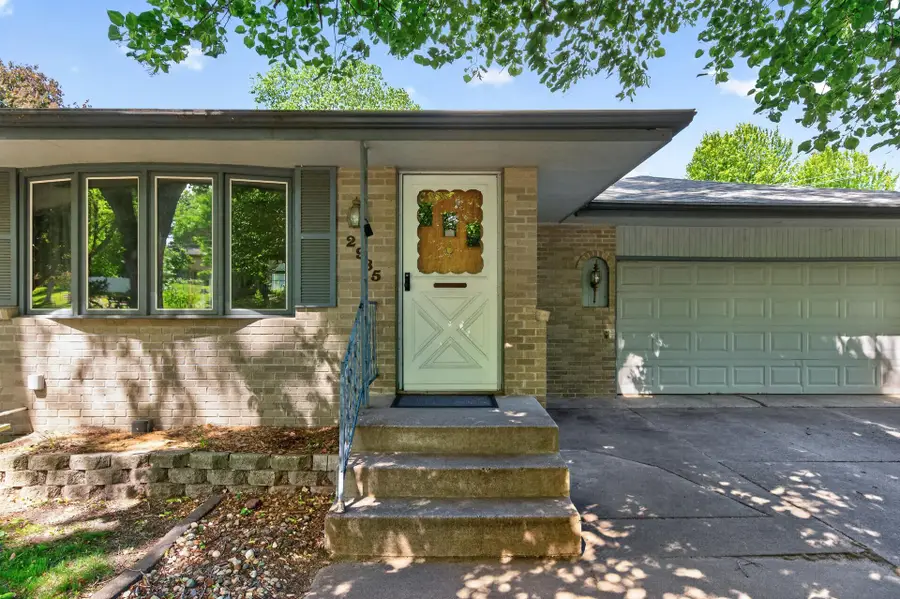 2985 Marion Street, Roseville, MN 55113 - #3